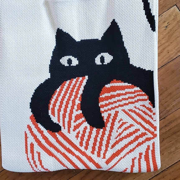 Cute Cat with Yarn Small Stretchy Bag - Picture 3 of 5